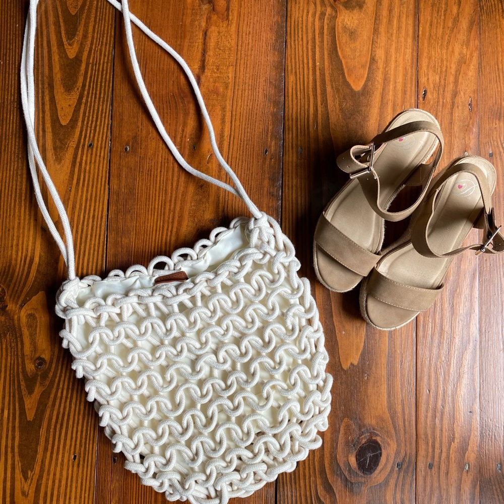 ☀️ Sun N Sand Crossbody Bag